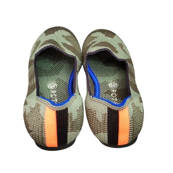 Rothy's Kids Camo Slip On Loafers, Size 11 - Picture 4 of 6